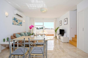Ático frente al mar - Vistas, piscina, terrazas, parking!, Benalmadena